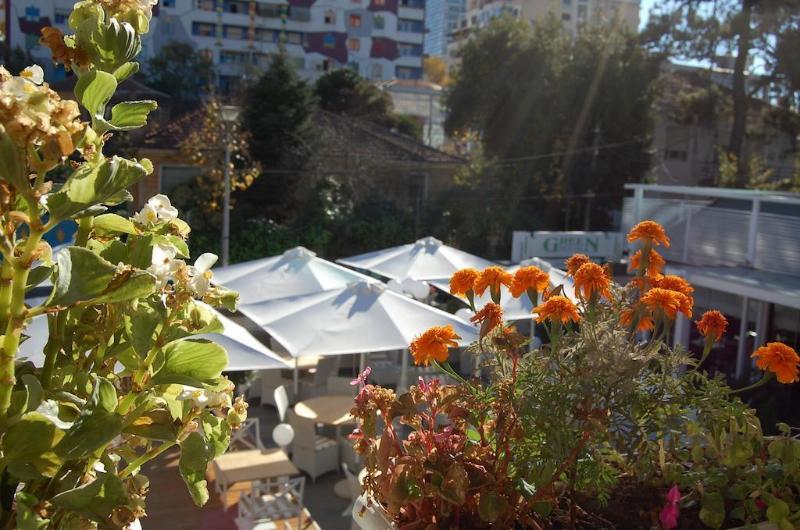 Green House Hotel & Restaurant Tirana Zewnętrze zdjęcie